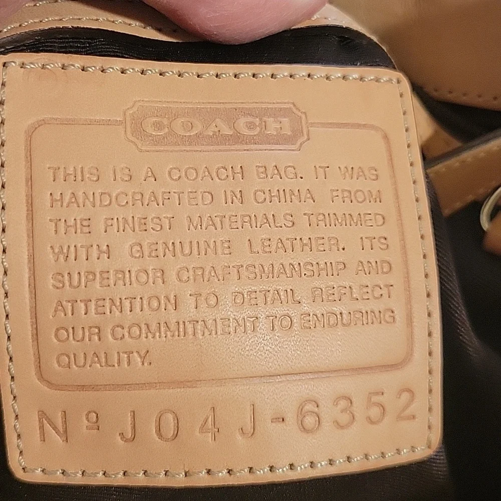 Coach Signature Khaki Jaquard Belted Handbag - Picture 3 of 6